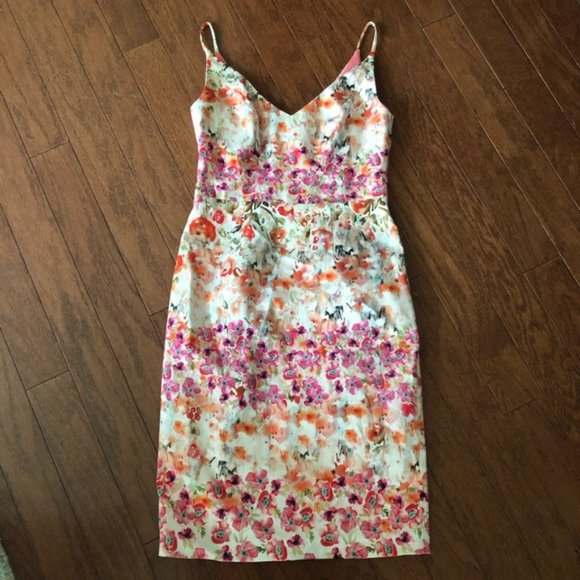 Black Halo Floral Sheath Dress 4 - Picture 3 of 6